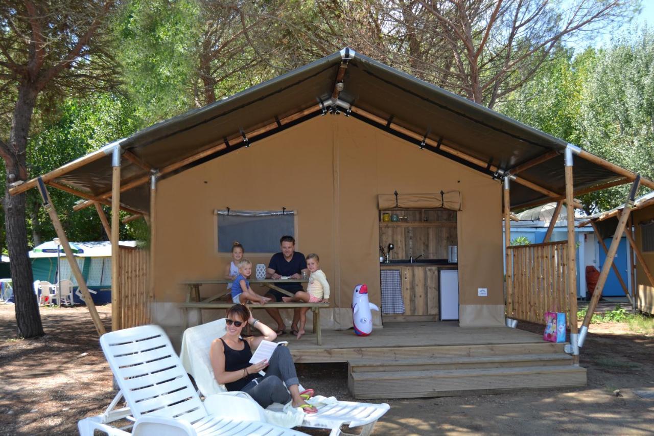 Camping Village Punta Navaccia Туоро-суль-Тразимено Экстерьер фото